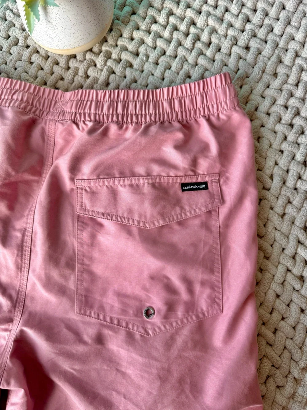 Quiksilver | Men's Everyday Solid Swim Trunks | Dusty Rose | XL